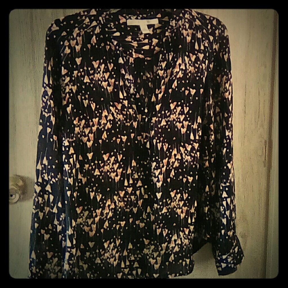 Classy sheer long sleeve.